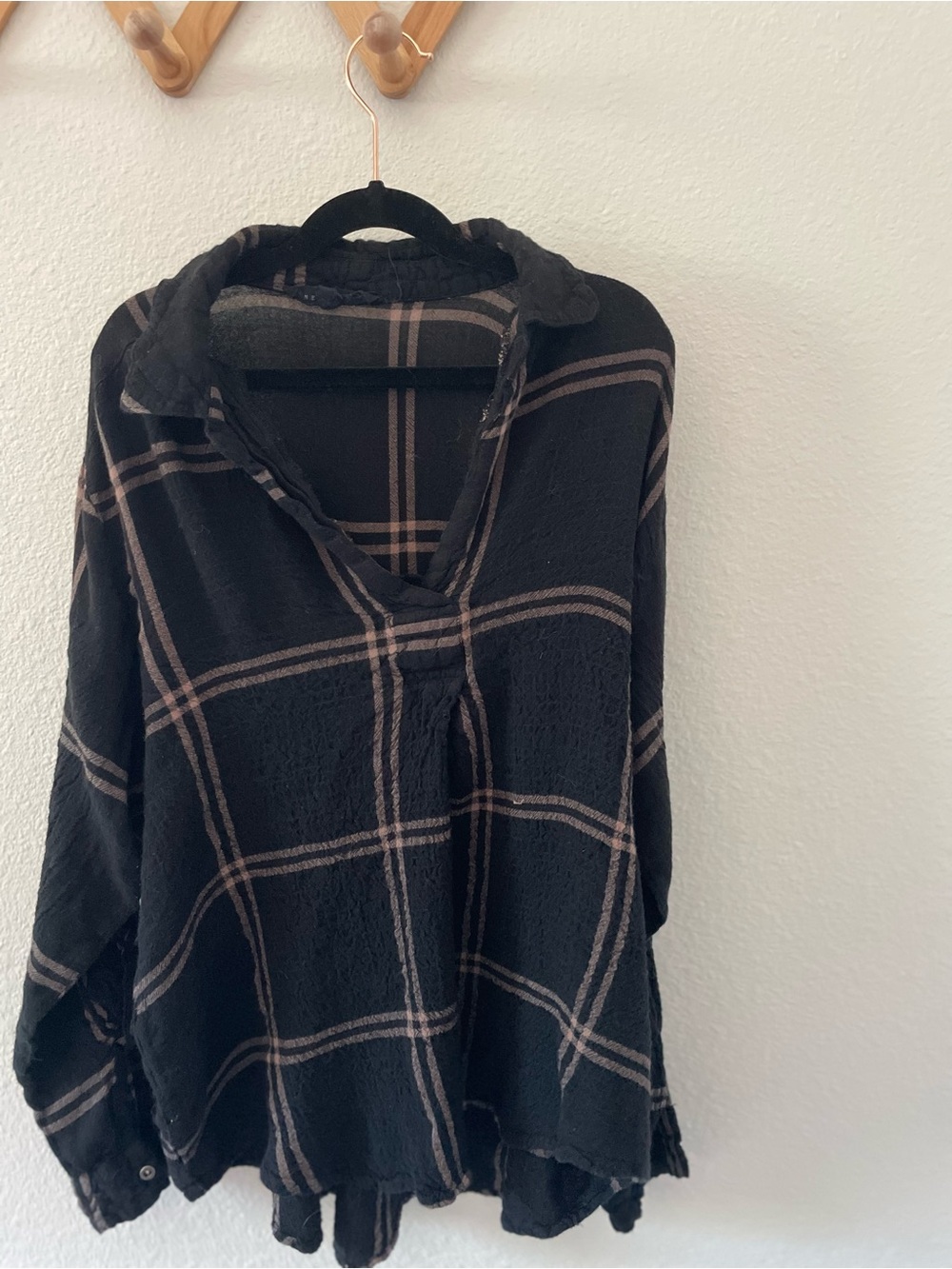 Black Plaid Lightweight Shirt